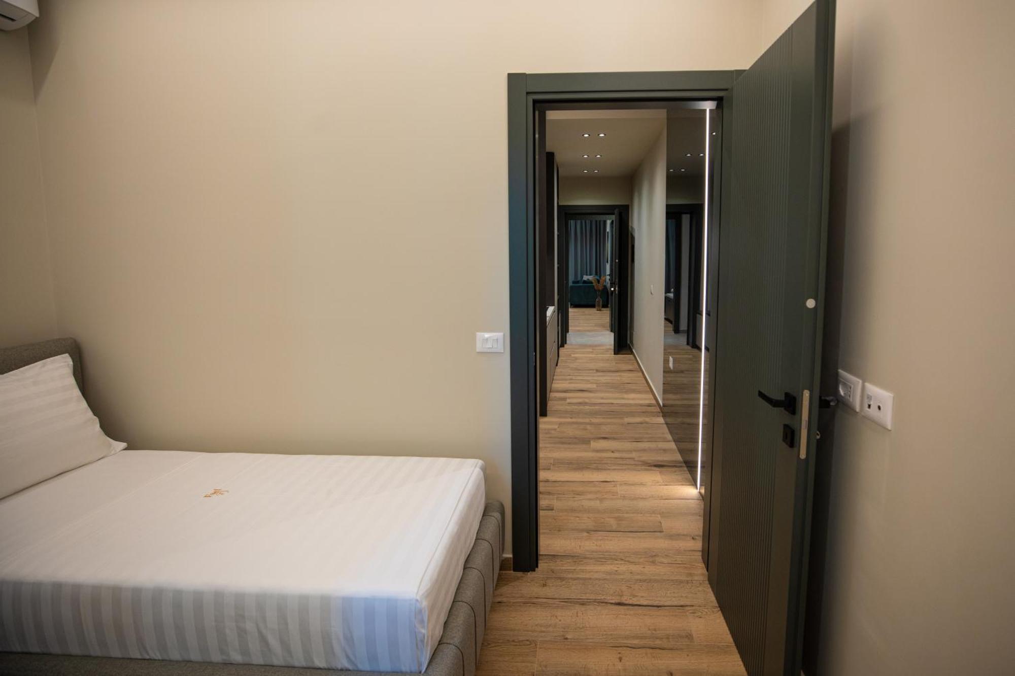 Vlore Luxury Apartaments "Fael" Екстериор снимка